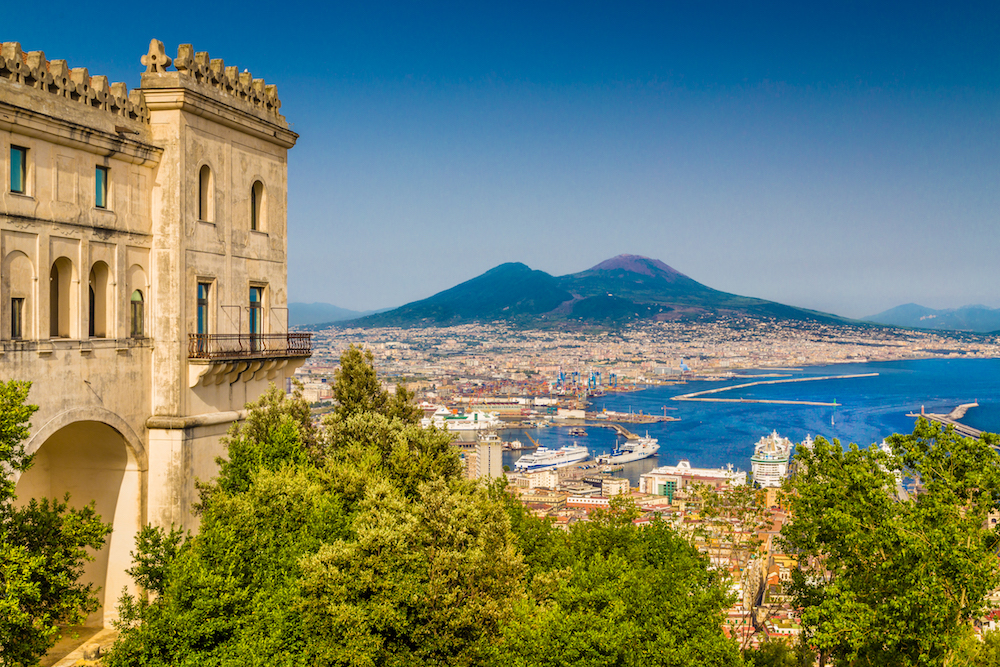 tourism in Naples